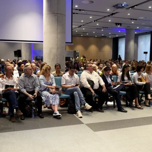Vrhunski stručnjaci iz celog sveta gosti Beograda: Počela velika konferencija o autizmu